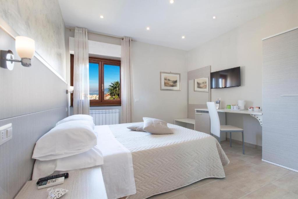 B&B Sorrento Relax ภายนอก รูปภาพ